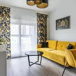 Urban Chic - Mennica Residence - One Bedroom Apartment -Citycenter&306