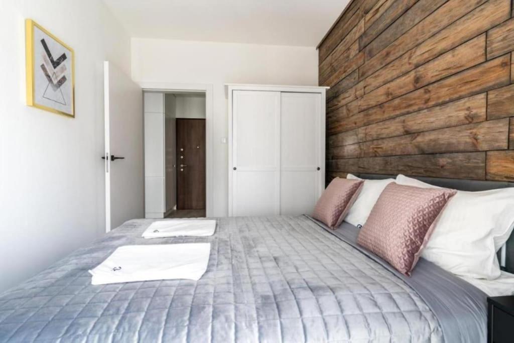 Apartament Urban Chic - Mennica - One Bedroom -citycenter&306