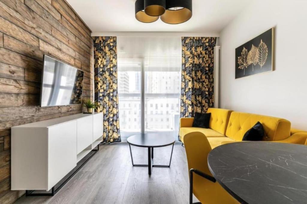 Urban Chic - Mennica - One Bedroom -citycenter&306 Warszawa