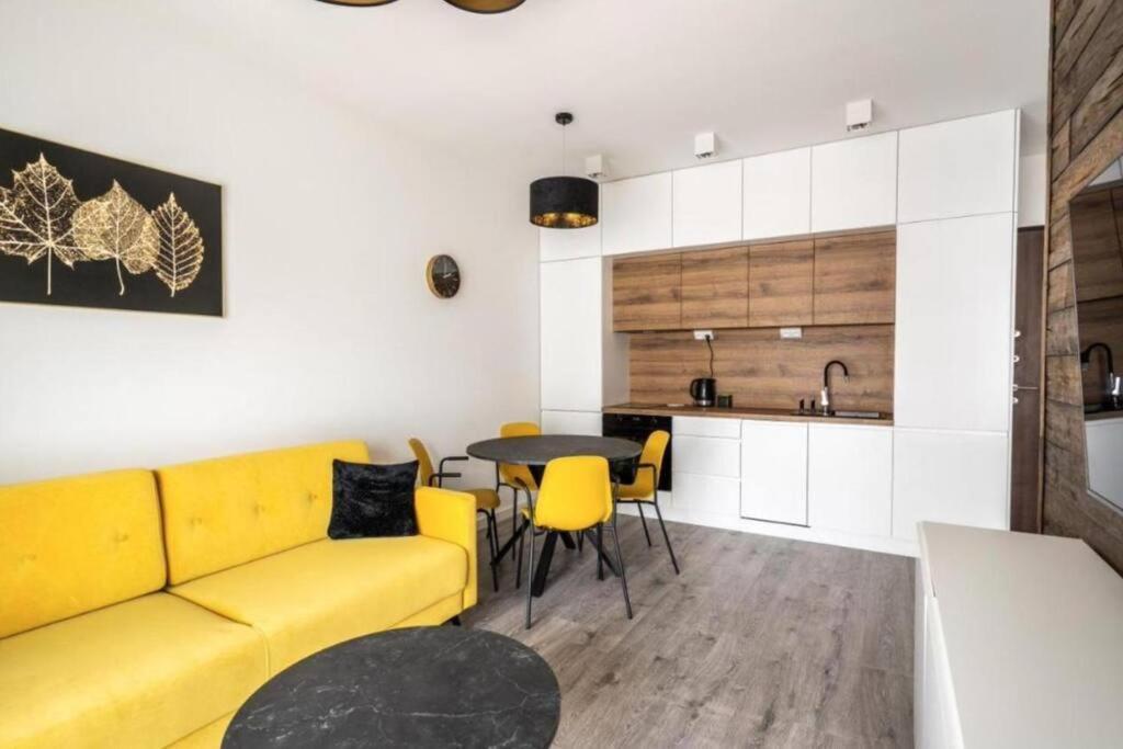 Urban Chic - Mennica - One Bedroom -citycenter&306